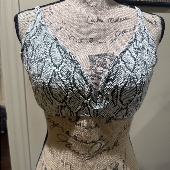 Great used condition Seafolly swimsuit. Sz 14 - Picture 10 of 12